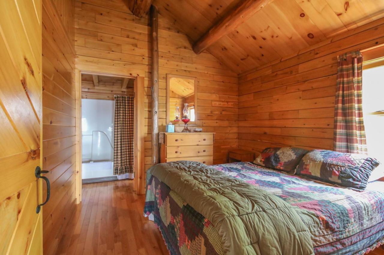 Attean Lake Lodge Jackman Bagian luar foto