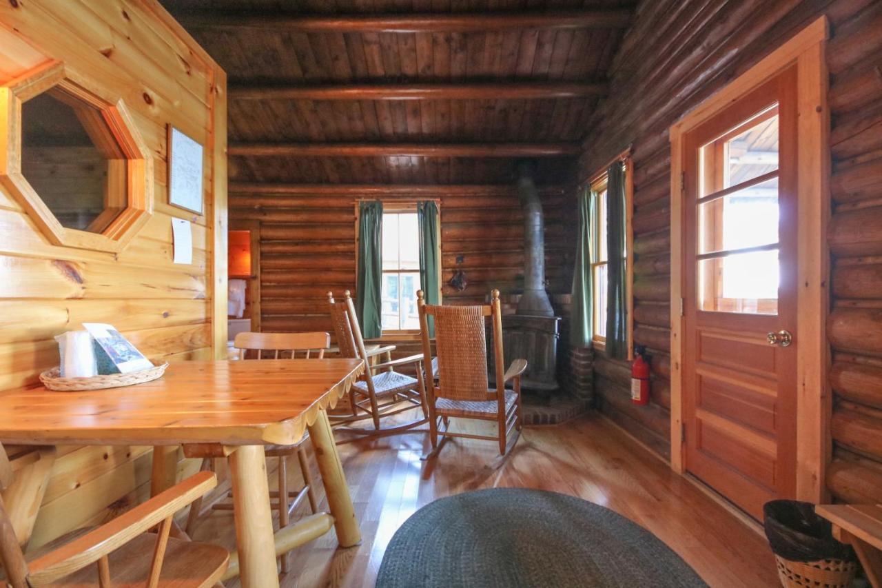 Attean Lake Lodge Jackman Bagian luar foto