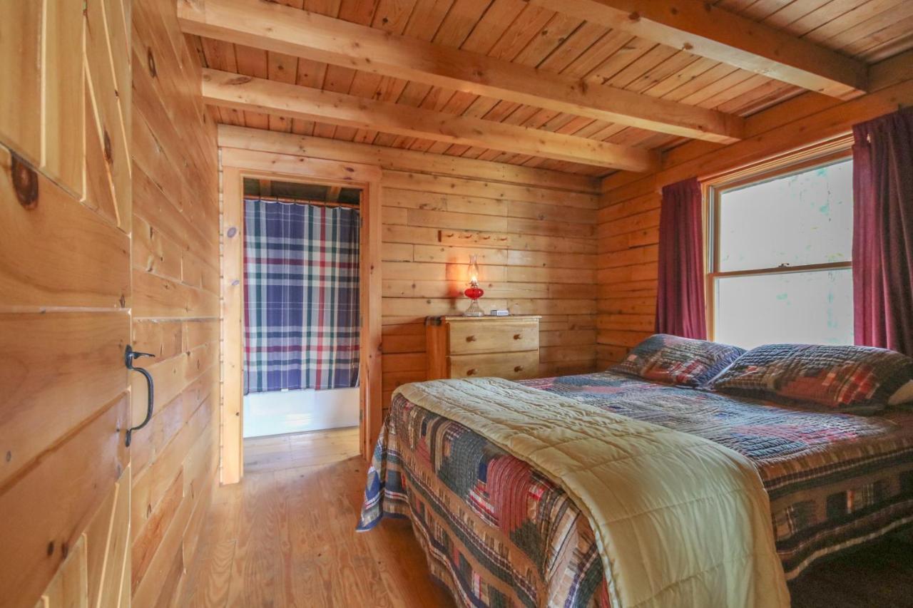 Attean Lake Lodge Jackman Bagian luar foto